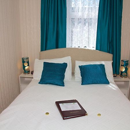 ウェーマス Palm Court Bed & Breakfast エクステリア 写真